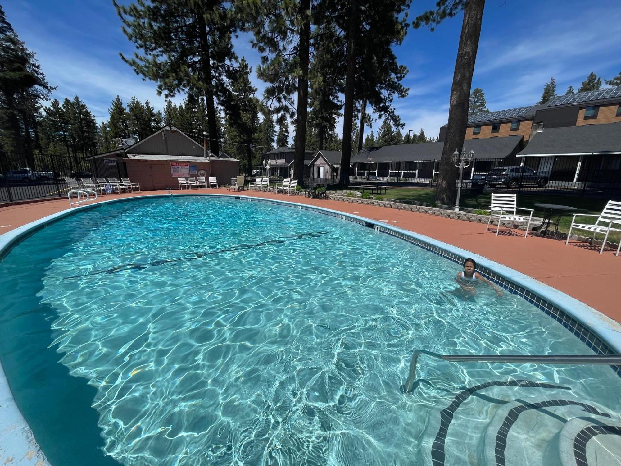 Tahoe Hacienda Inn Саут-Лейк-Таго Екстер'єр фото